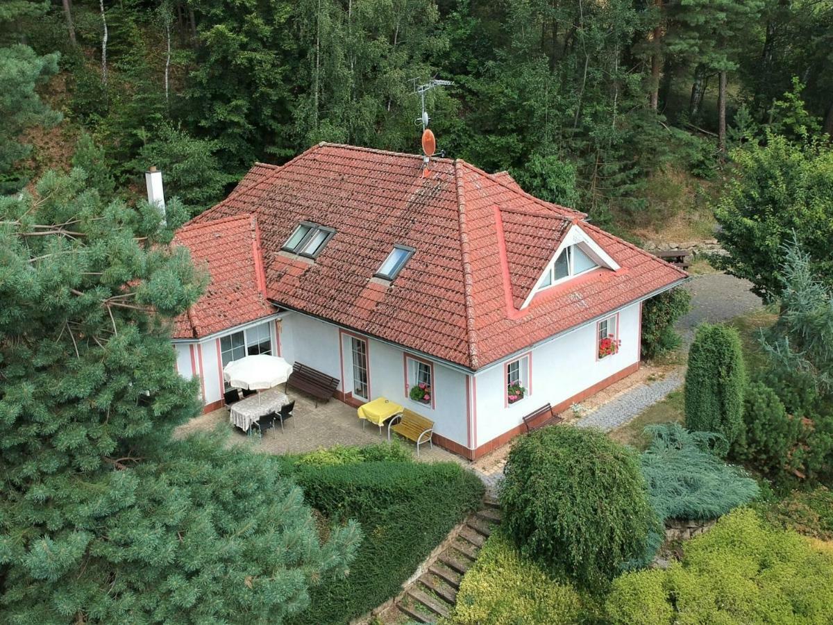Comfortable Detached House With Large Garden Villa Klokoci Exterior photo